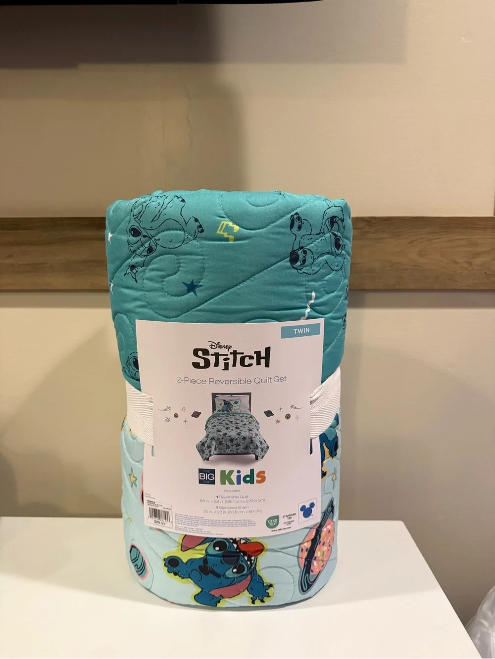 Twin size Disney's Stitch Galaxy Quilt Set